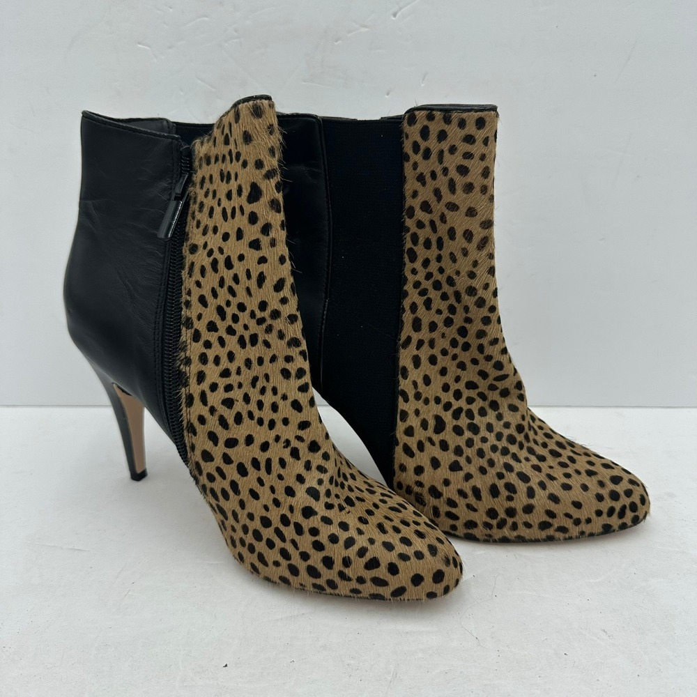 White House Black Market Blaze Leopard Calf Hair Black Leather Ankle Boots Sz 6M